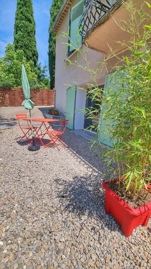 La Maison Du Bonheur Cotignac Esterno foto